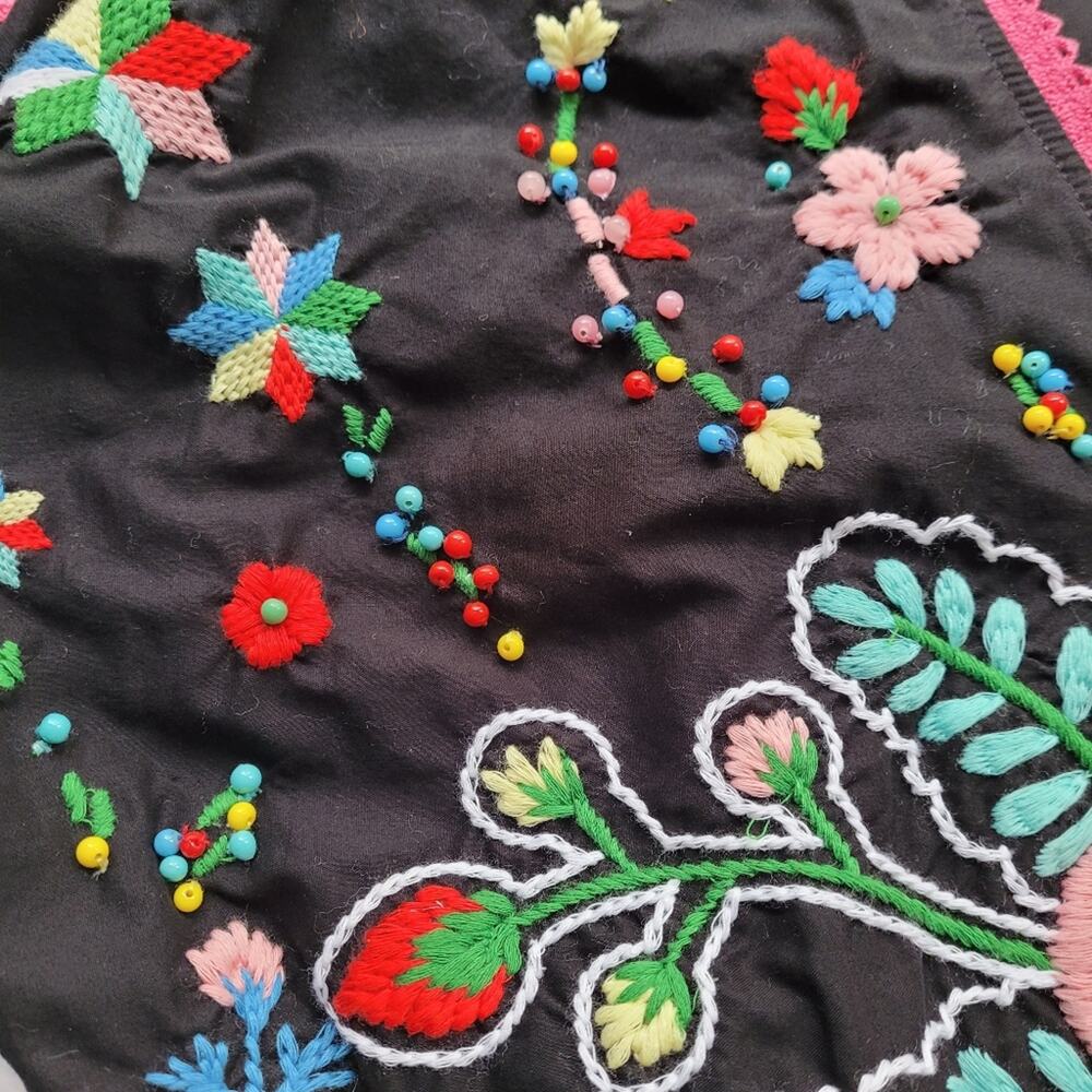 NWT Love Moschino Boho Embroidered Beaded Floral Black Dress Puff Sleeves size 6 - Picture 13 of 16